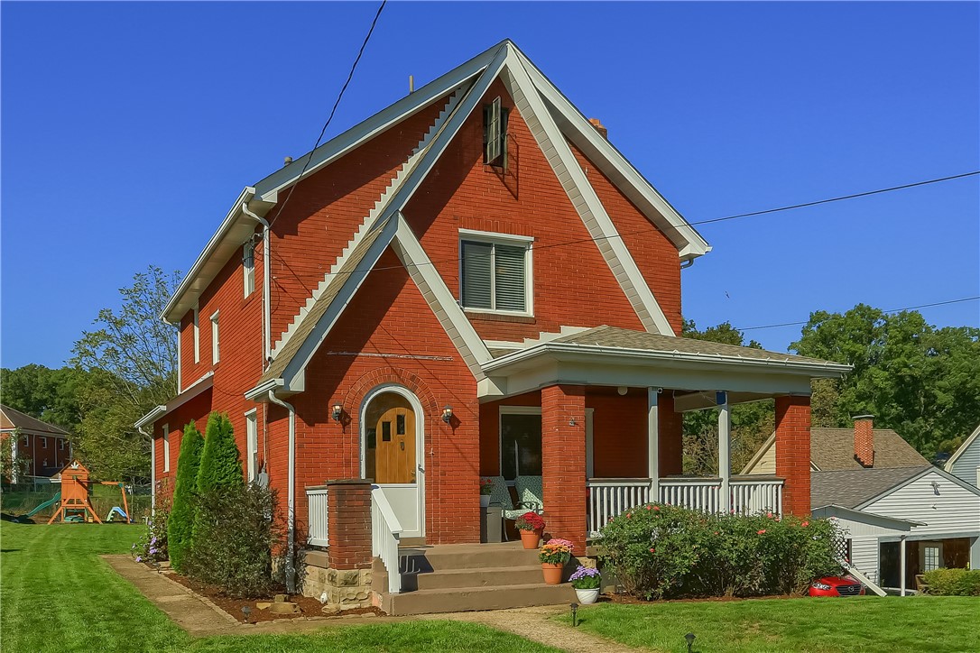 1319 Grandview Ave