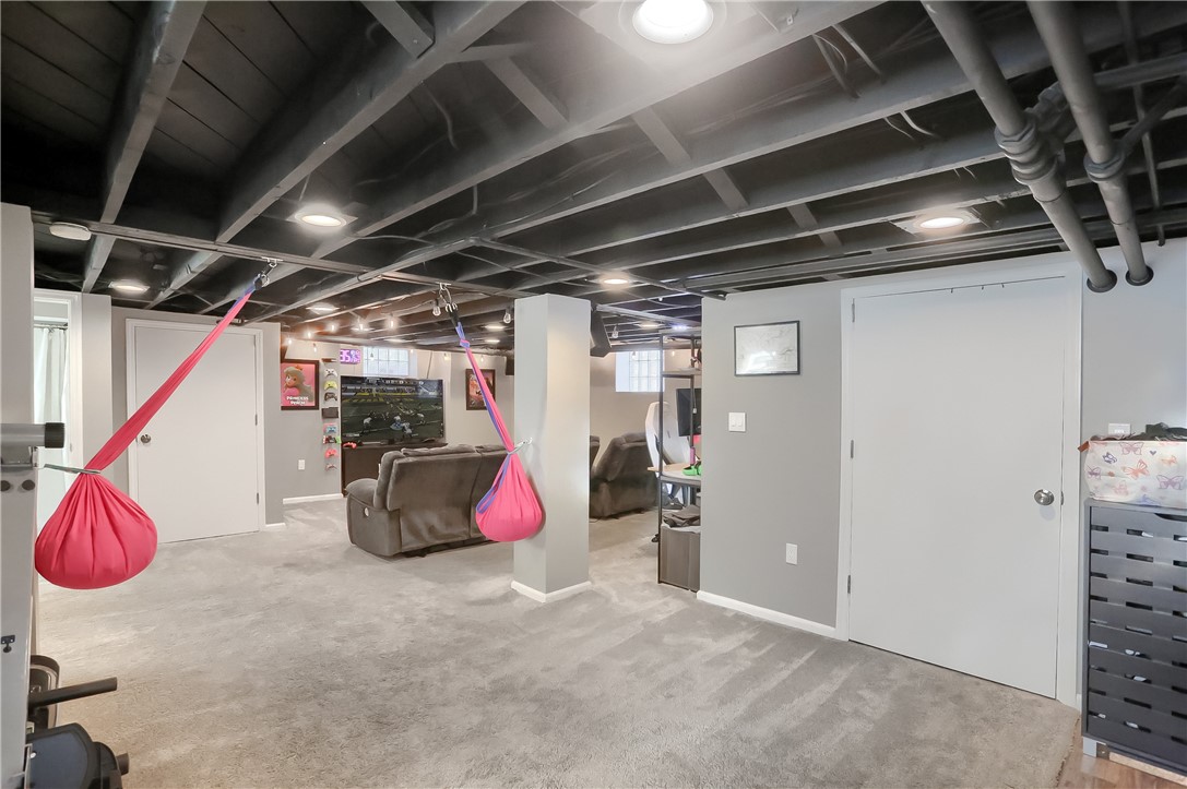 1319 Grandview Ave