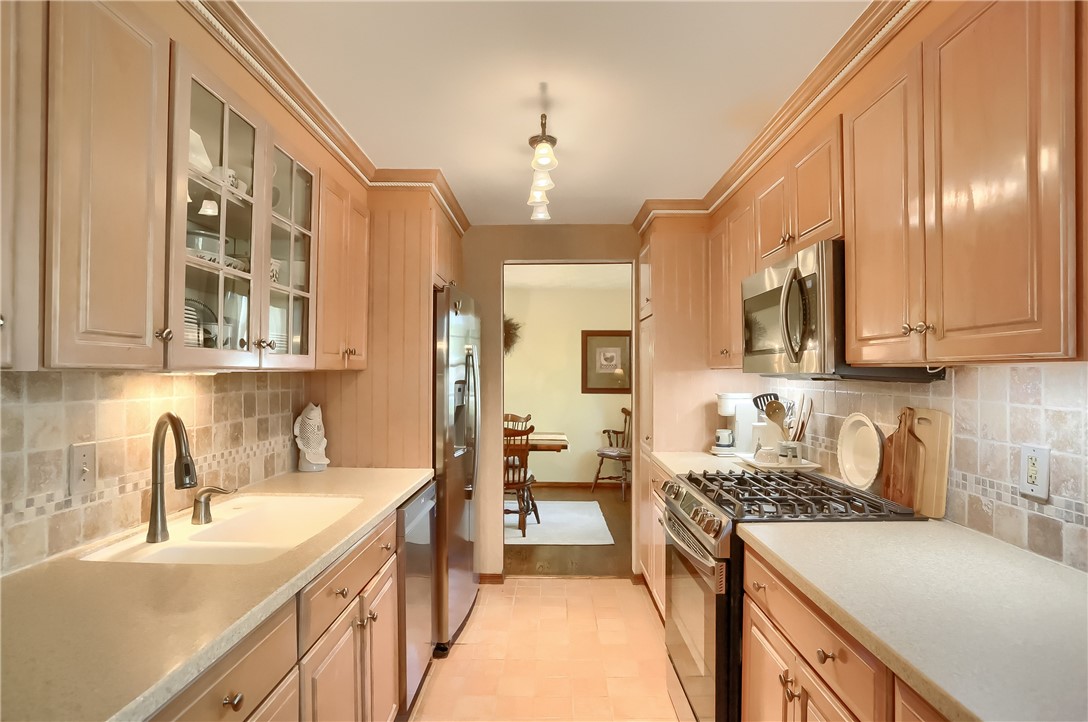 9541 Castleton Drive