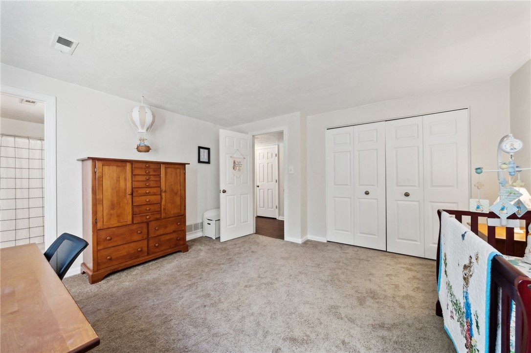 131 Queens Way