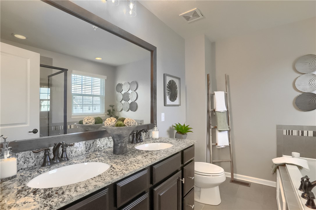 1204 Pointe View Dr