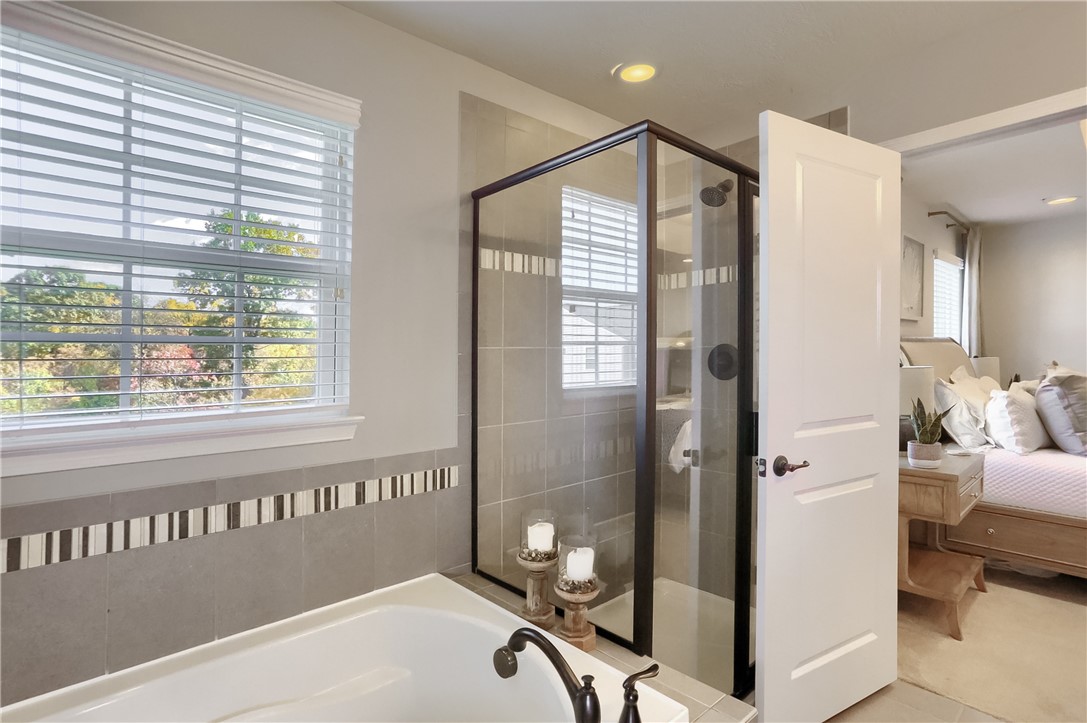 1204 Pointe View Dr
