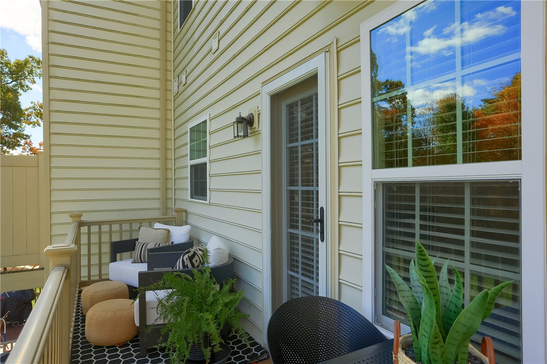1204 Pointe View Dr
