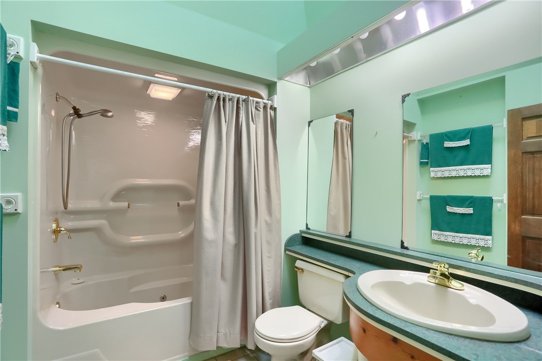 214 Andrews Trce