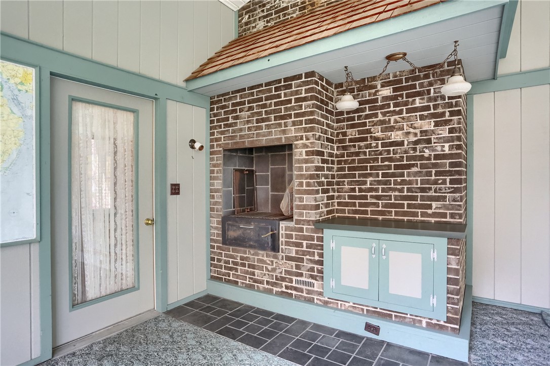 214 Andrews Trce