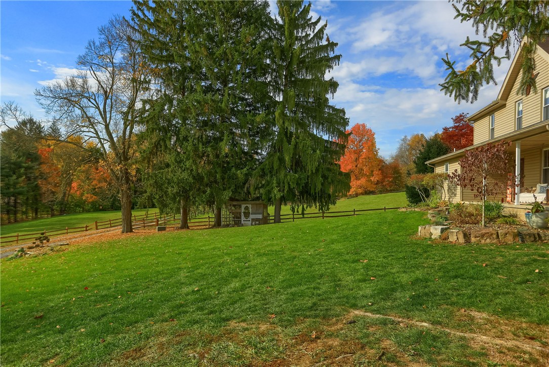 321 Robinwood Farm Ln