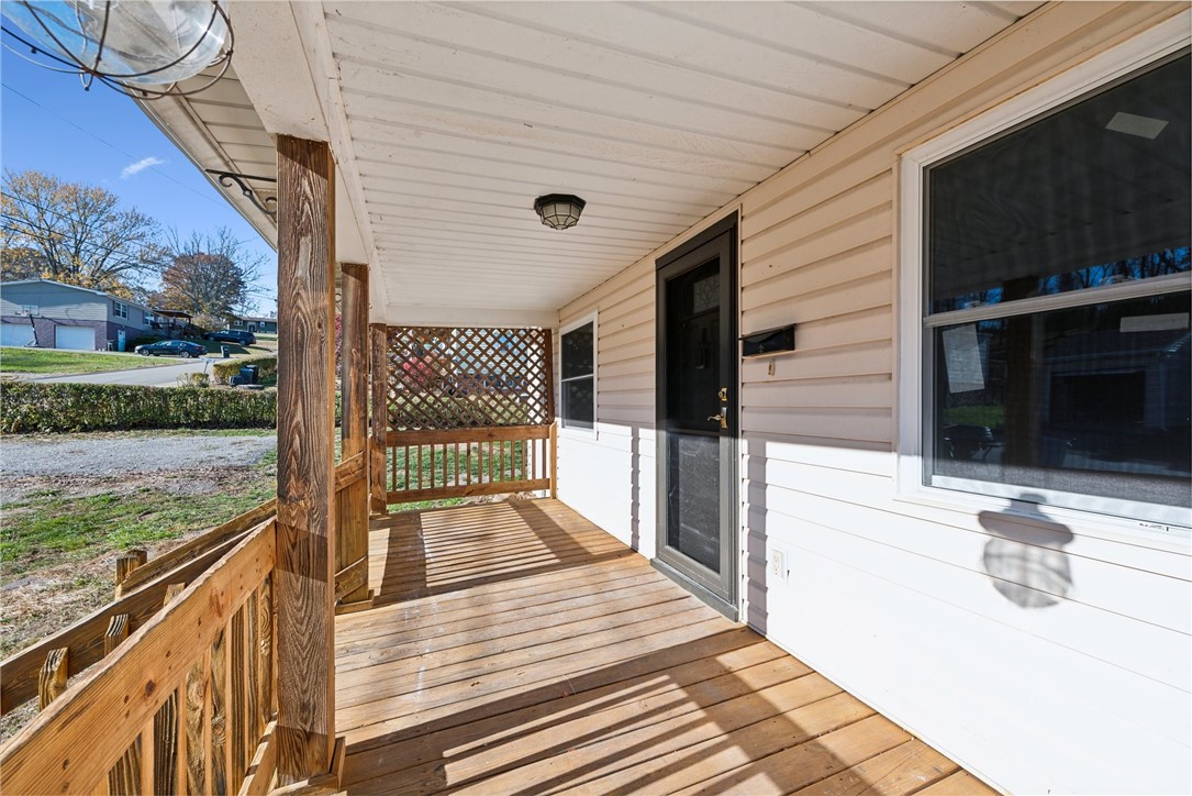 62 Hickory St