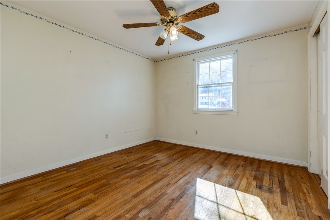 138 Lowery Dr