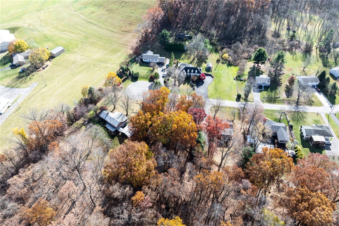 138 Lowery Dr