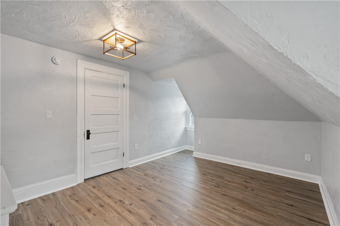 638 Park Ave