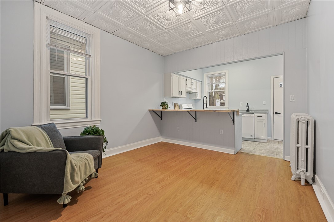 638 Park Ave