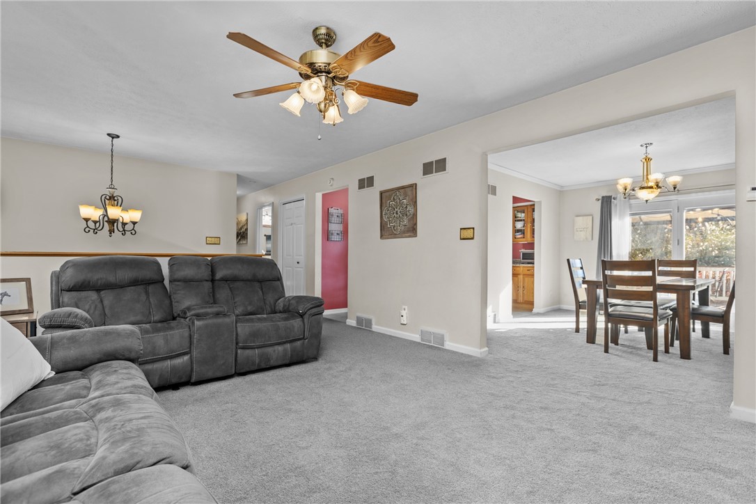209 Londonderry Dr