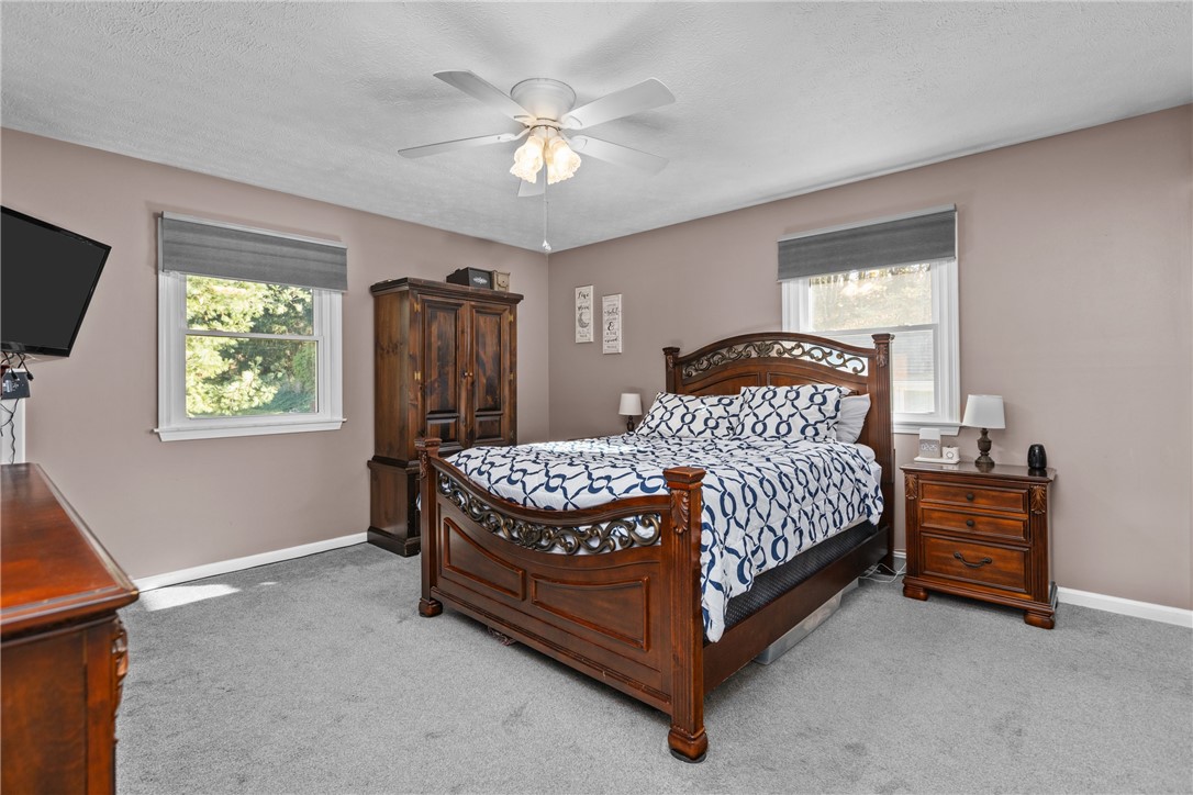 209 Londonderry Dr