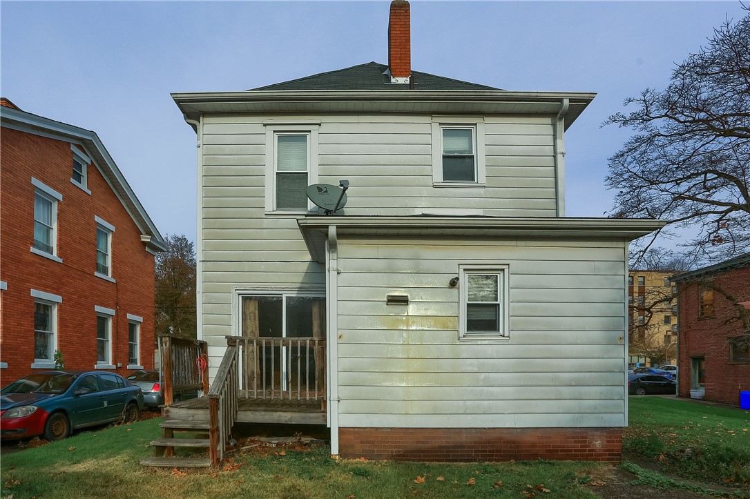 1004 6th Ave