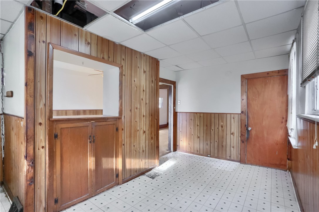 1004 6th Ave
