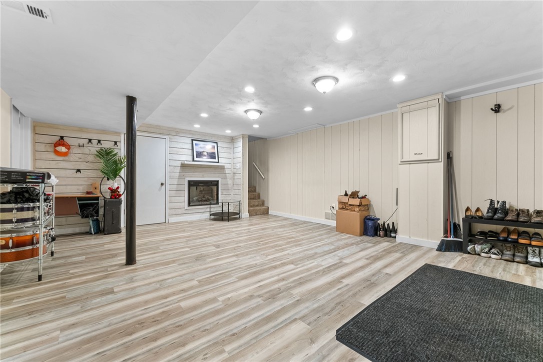 400 Pearce Rd