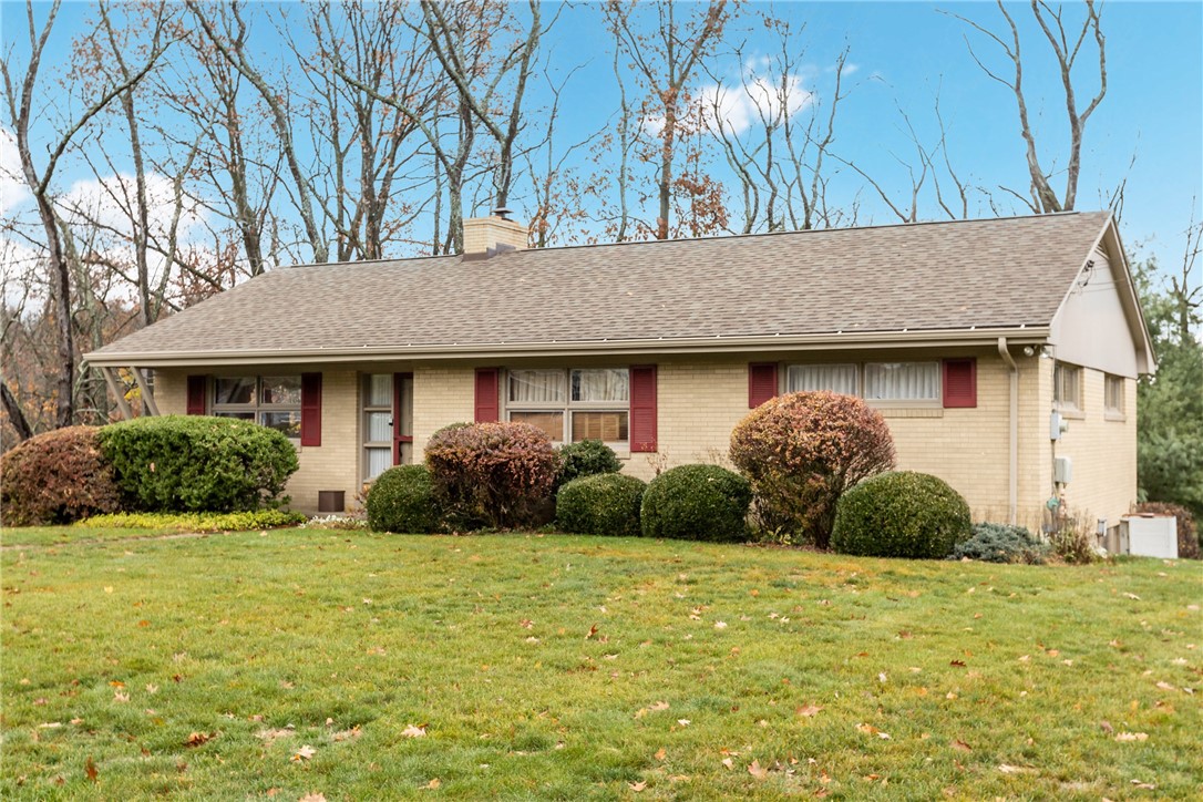 629 Ravencrest Rd