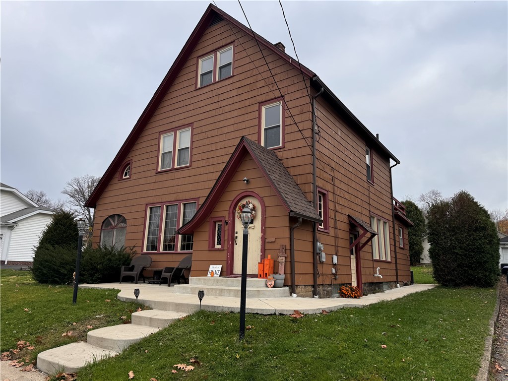 49 S Myers Ave