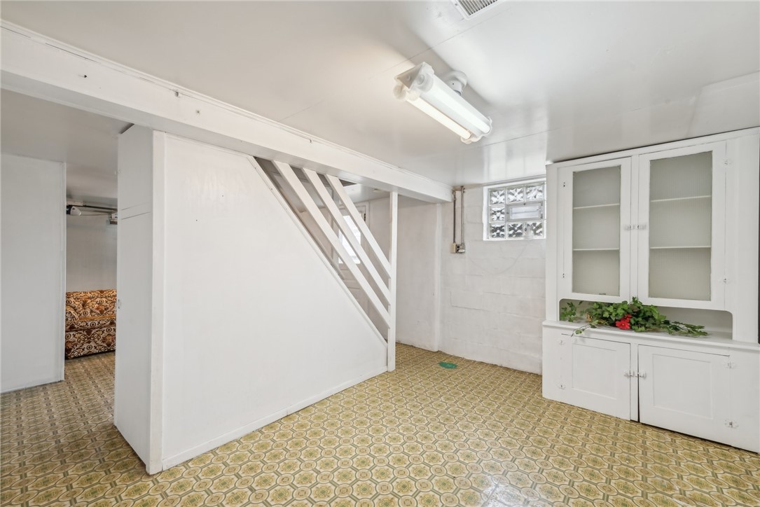 139 W Virginia Ave