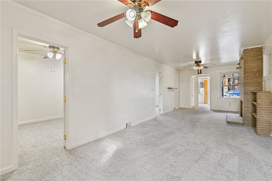 2410 Woodstock Ave