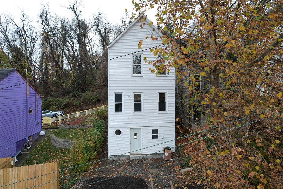 17 Woessner Ave