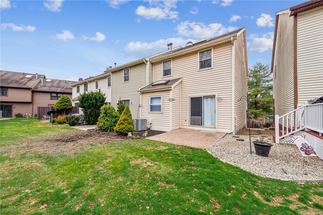 317 Spring Run Dr