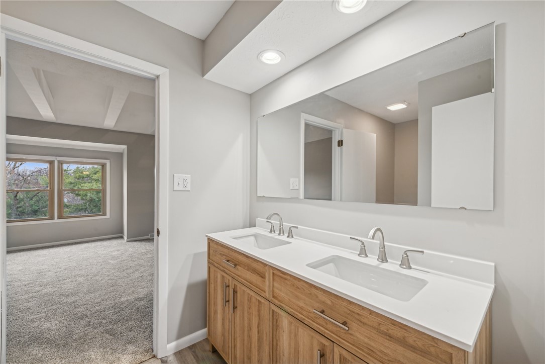317 Spring Run Dr
