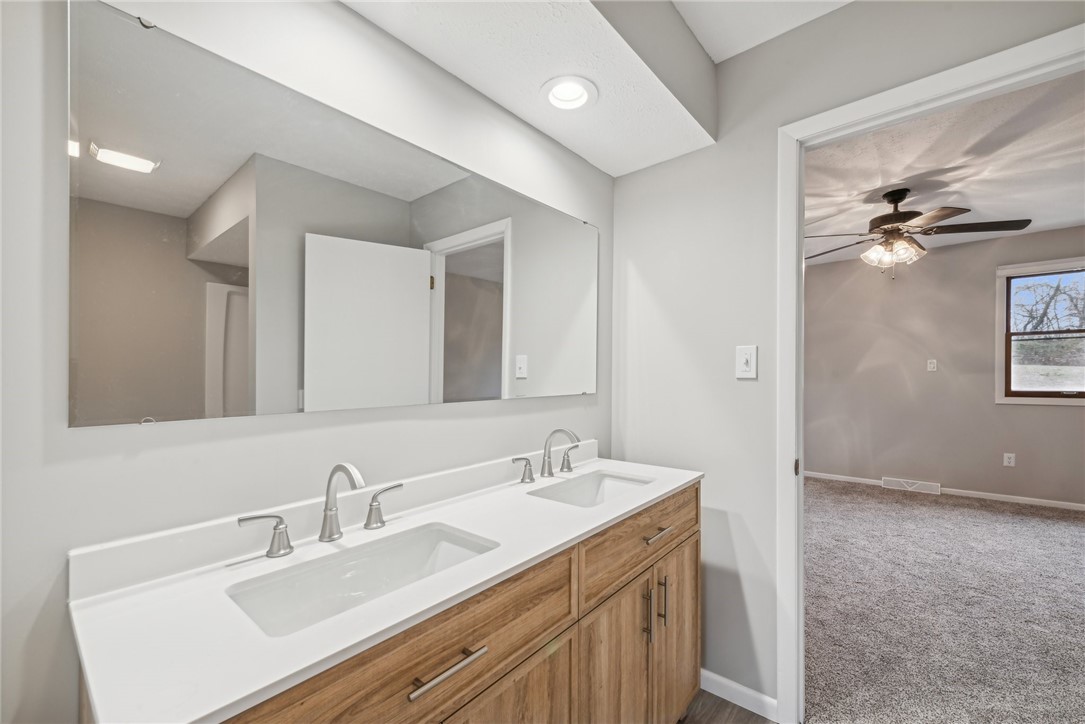 317 Spring Run Dr