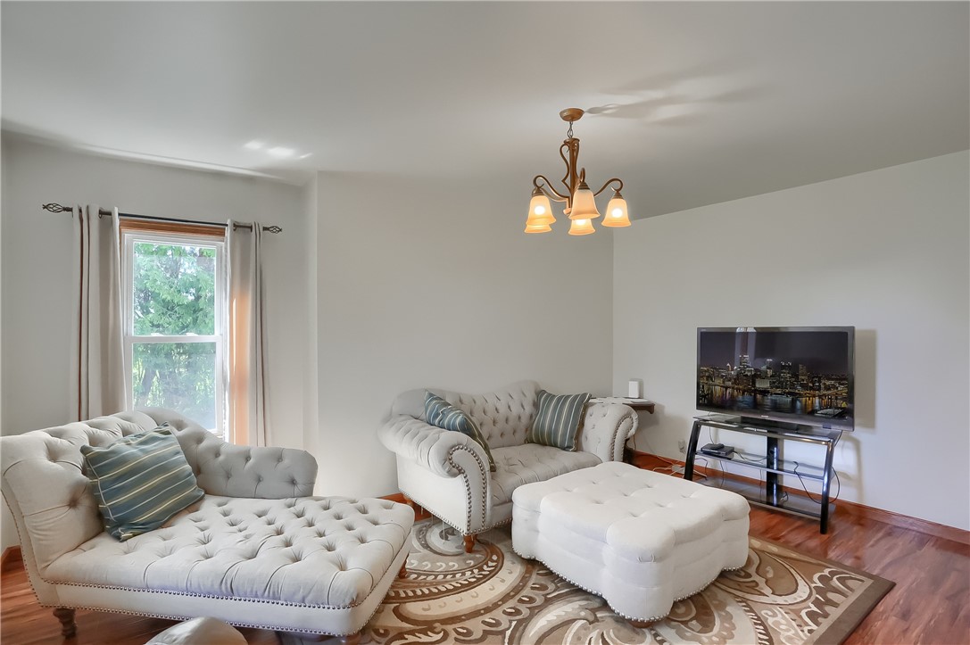 2553 Harlansburg Rd