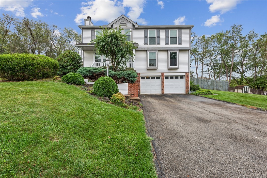 16 Holyoke Dr 1