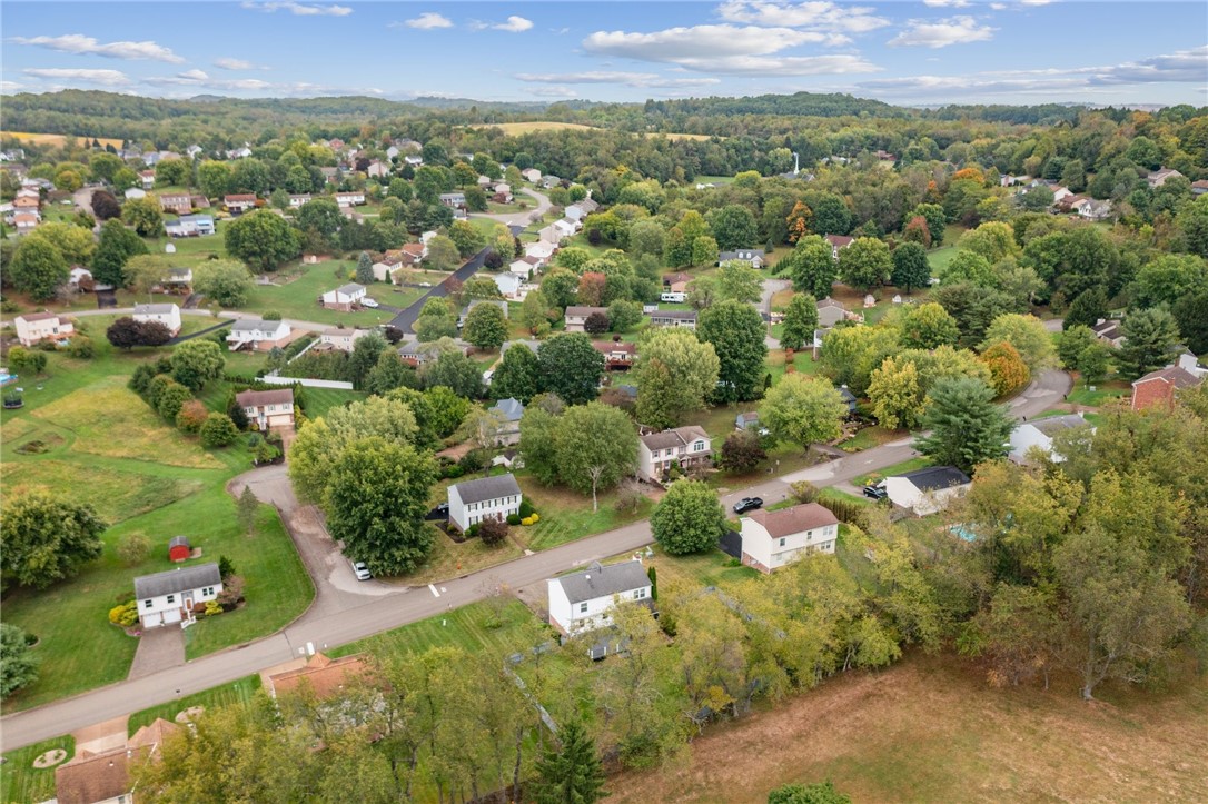 16 Holyoke Dr 1