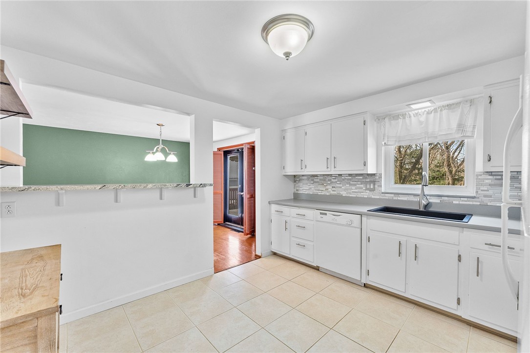 1605 Mount Royal Blvd