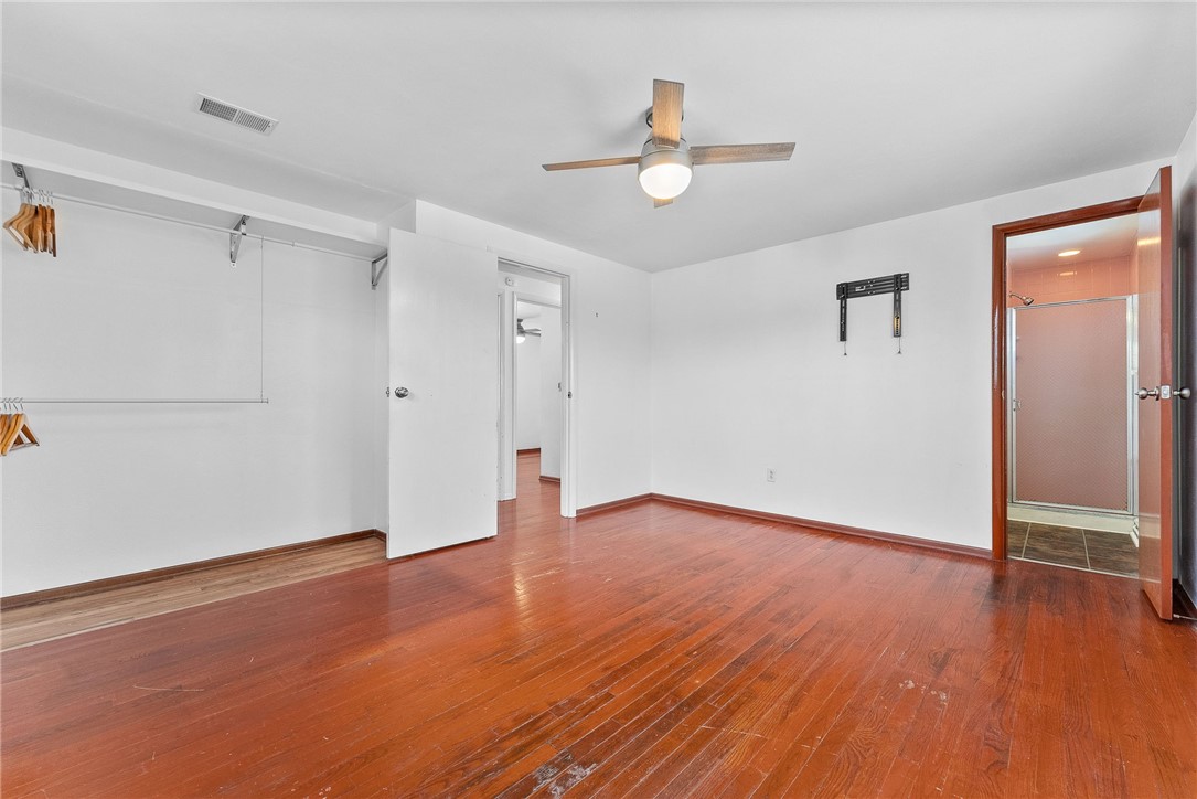 1605 Mount Royal Blvd