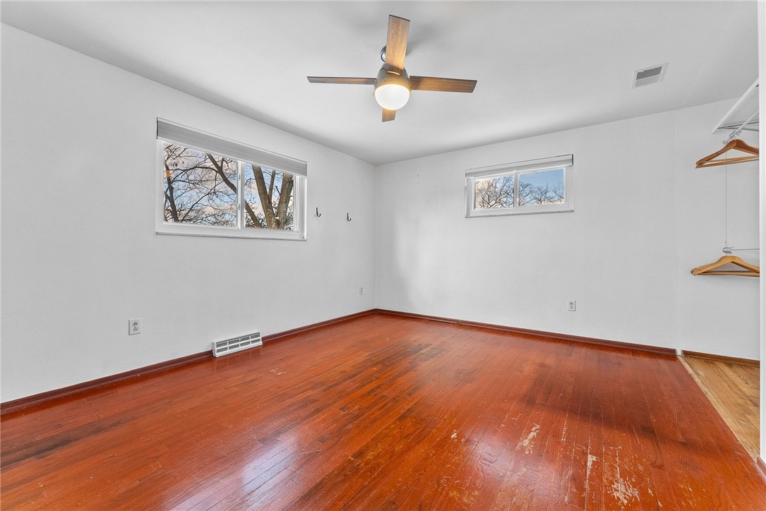1605 Mount Royal Blvd