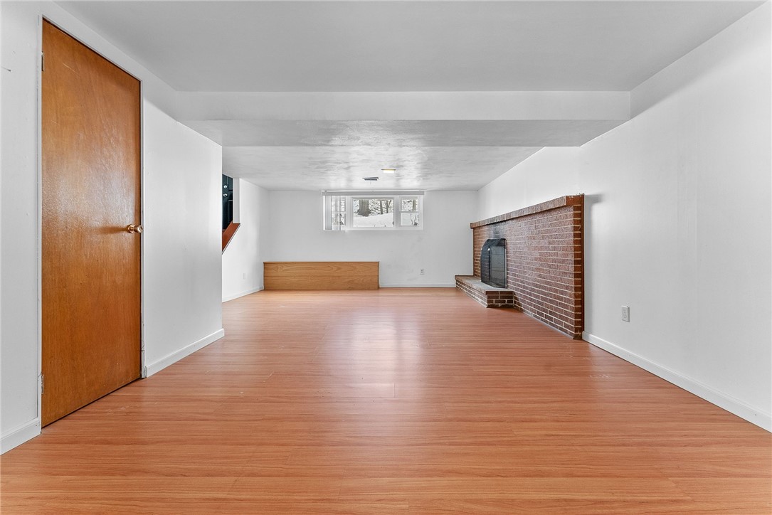1605 Mount Royal Blvd