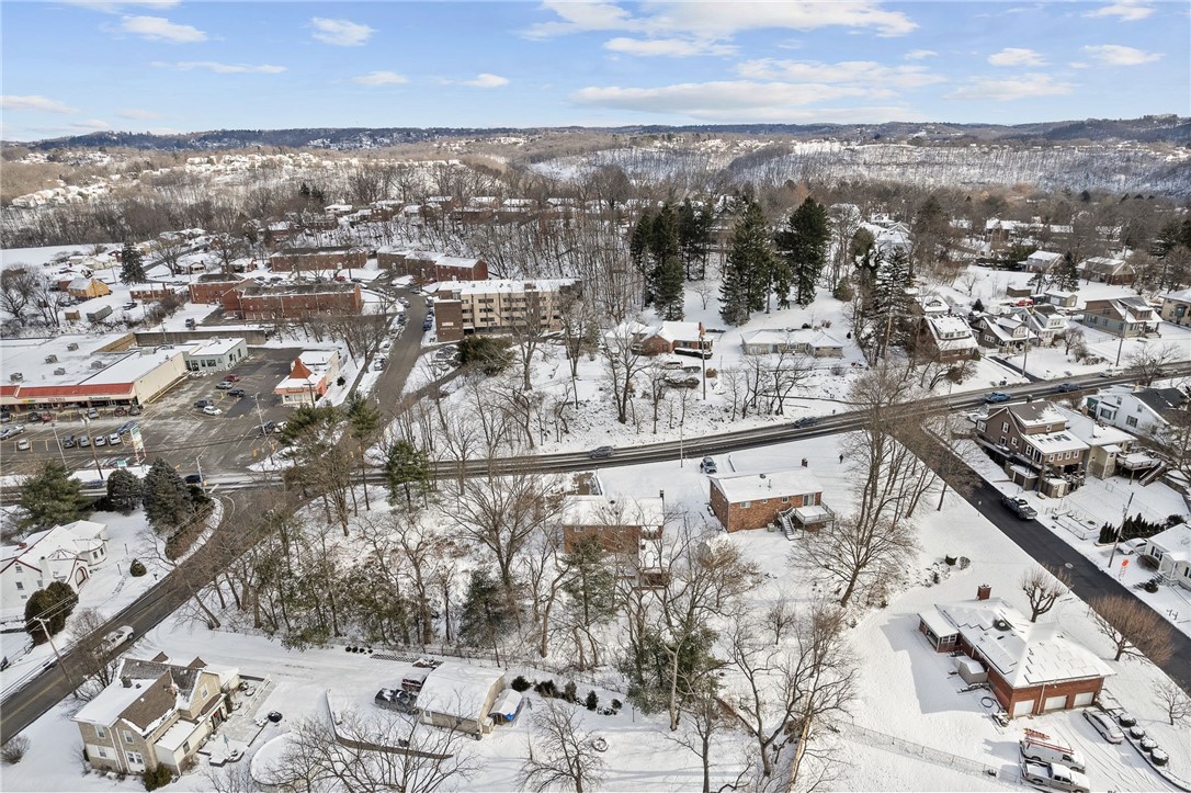 1605 Mount Royal Blvd