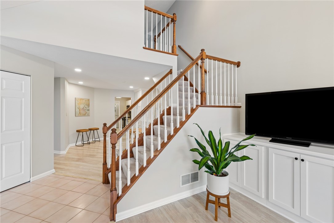 106 Linden Ct