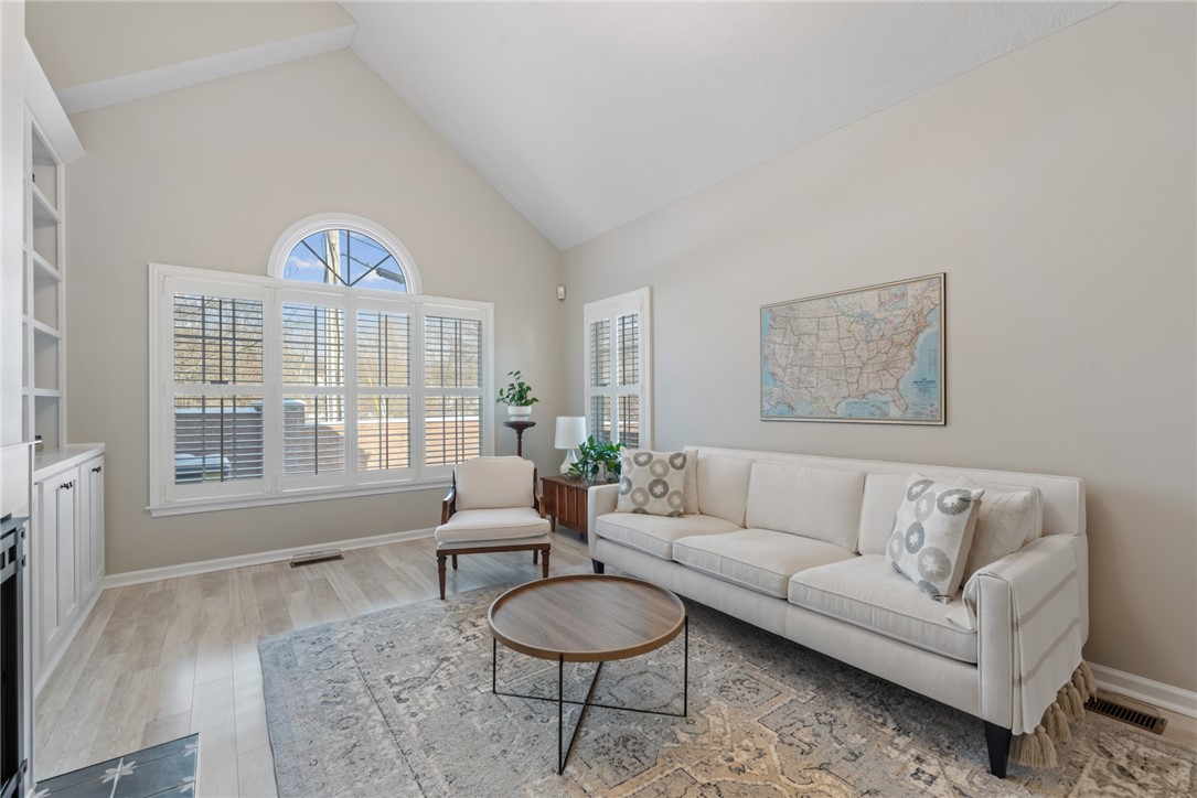106 Linden Ct