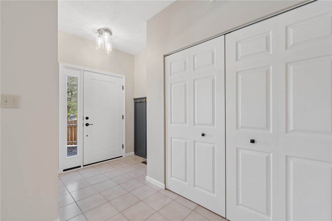 106 Linden Ct