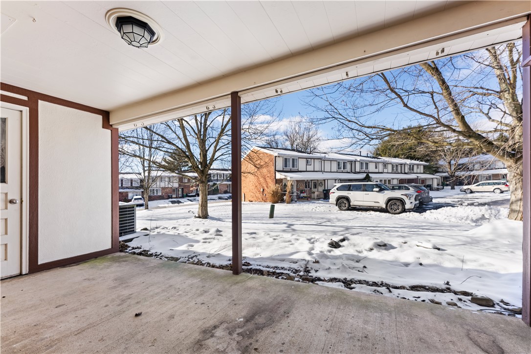 4317 Hemlock Cir