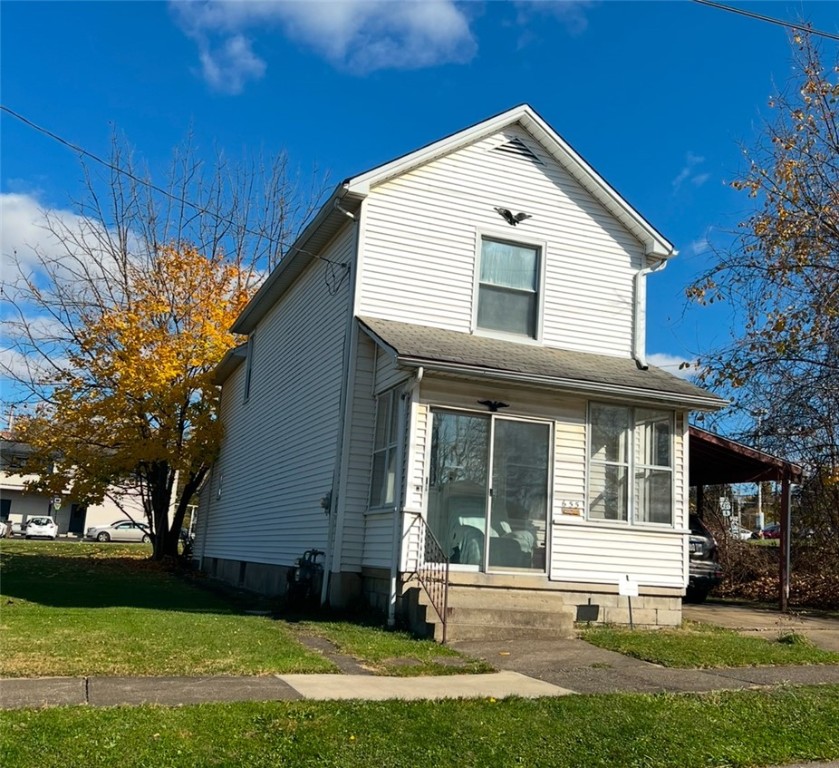 655 Superior St