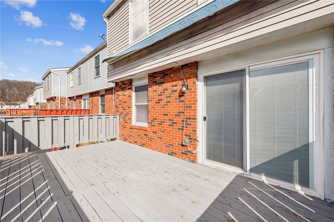 105 Meadow Gap Dr