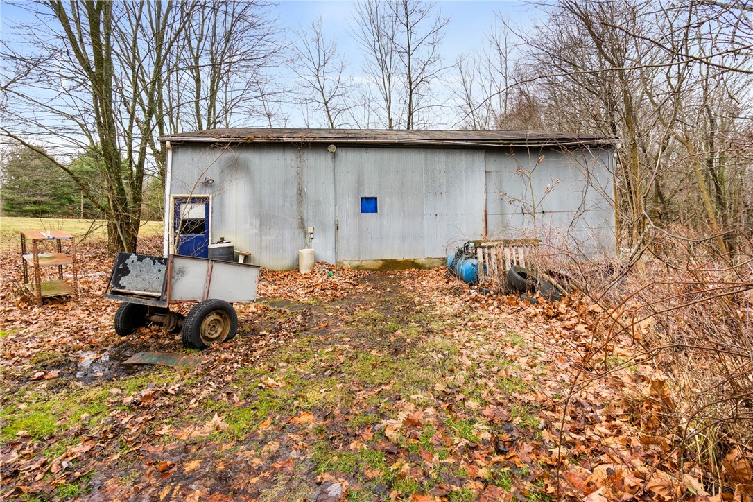 5831 Maple Grove Rd