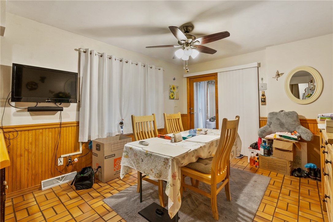 5831 Maple Grove Rd