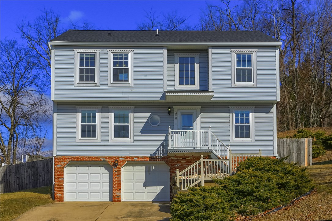 203 Holly Ridge Dr