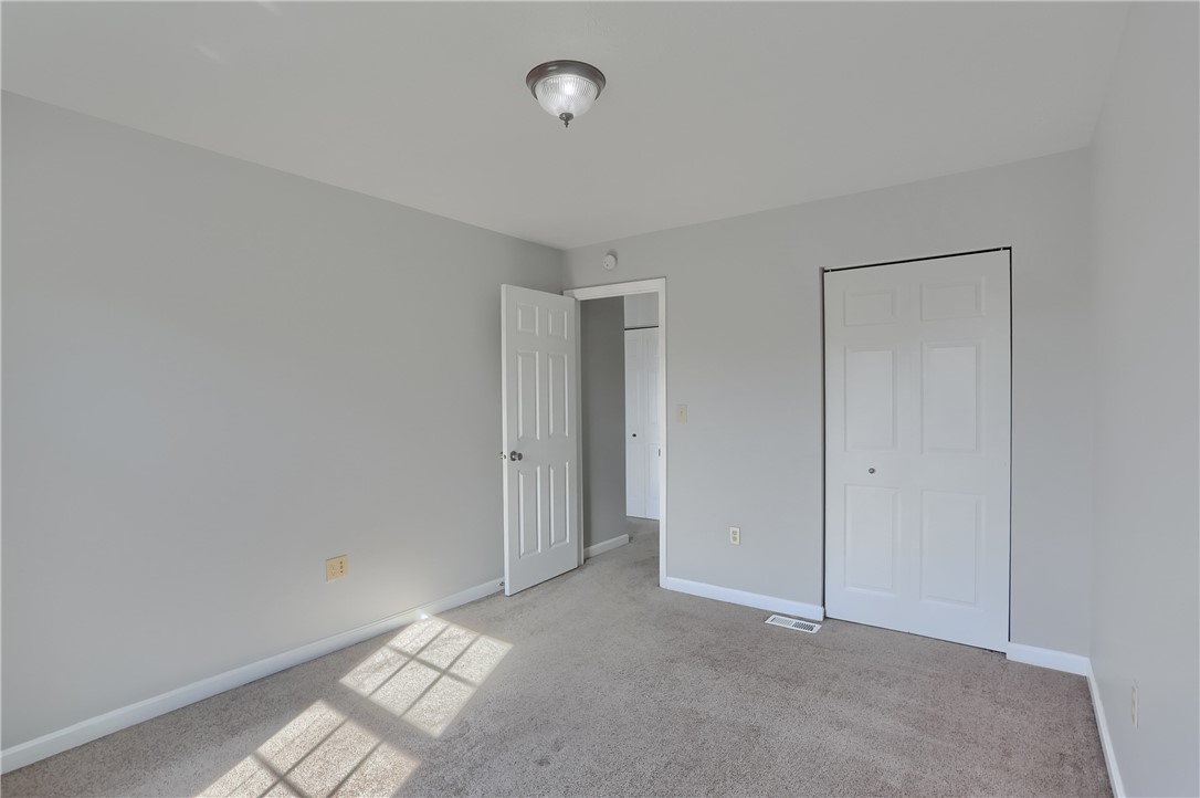 203 Holly Ridge Dr