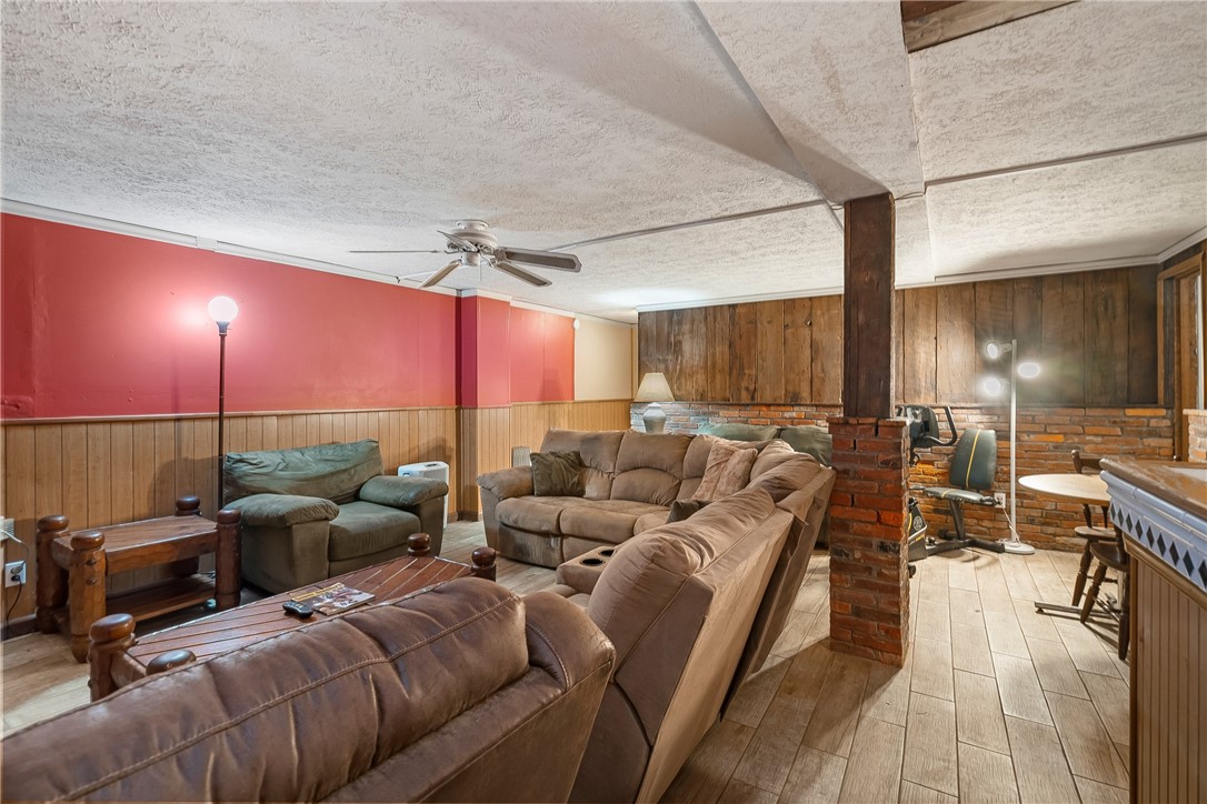 103 Mcdonald Dr