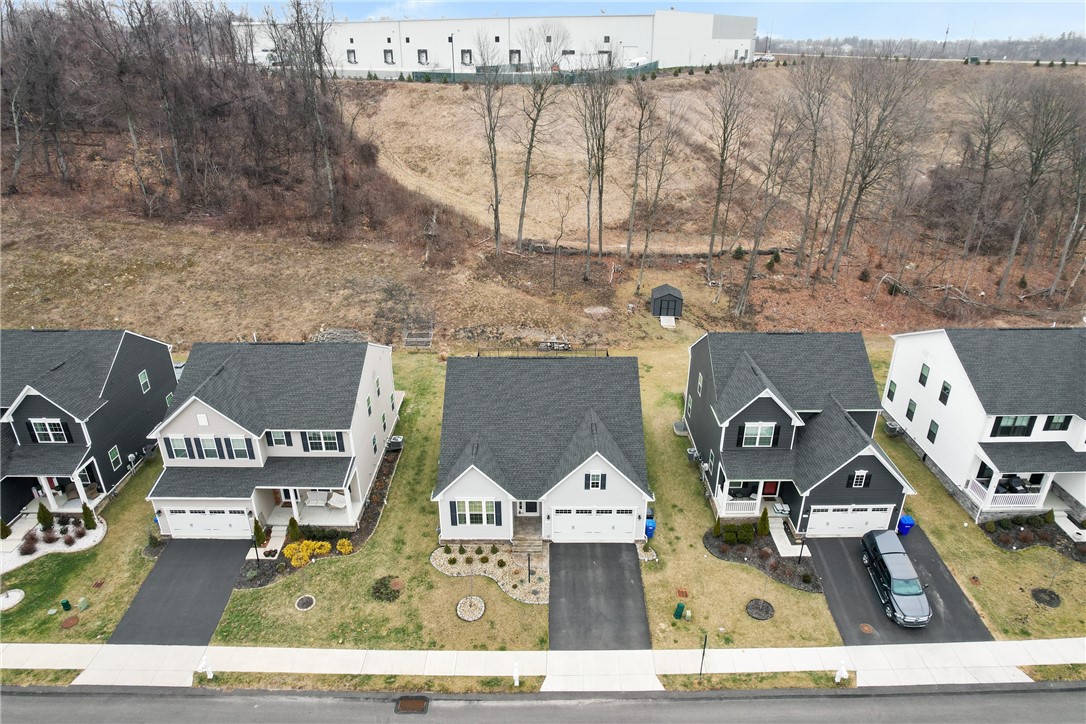 136 Horseshoe Dr