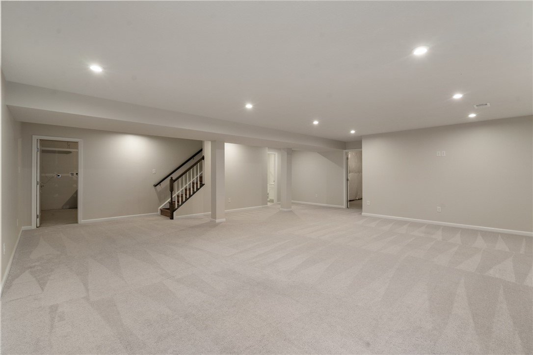 136 Horseshoe Dr