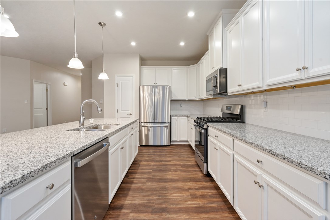 136 Horseshoe Dr